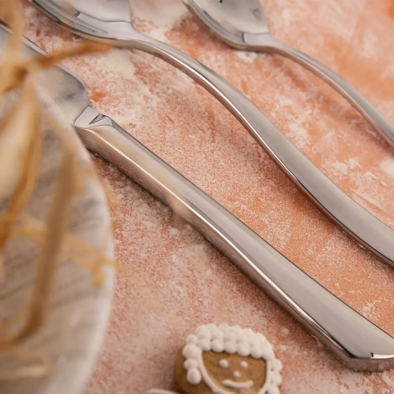 Príbory SHAPE 24 dielov – moderná luxusná nerezová sada bez dekoru 2