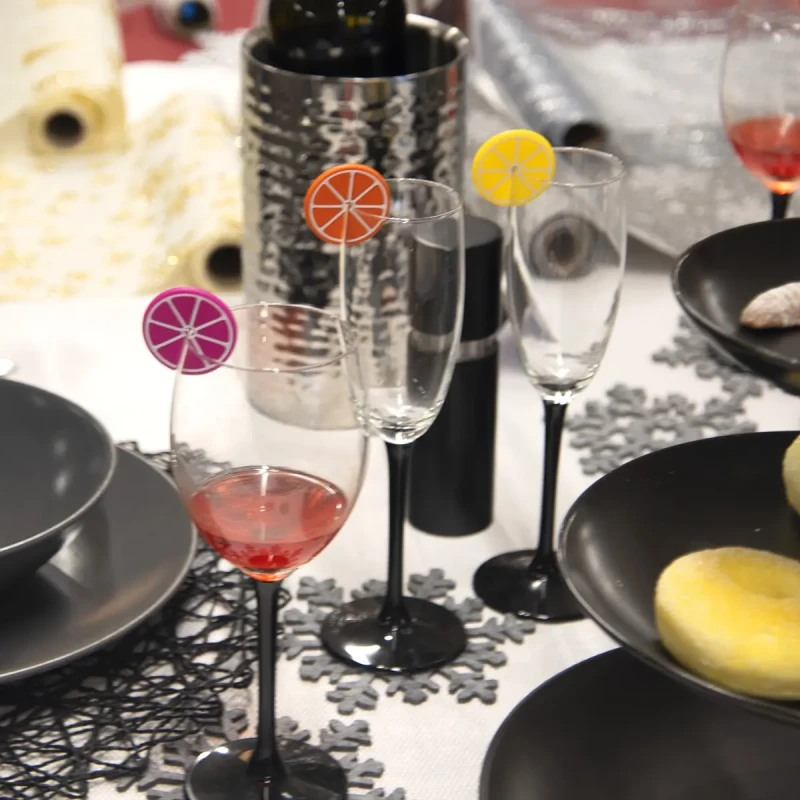 Rozlišovač na poháre citrusy 8 ks 1