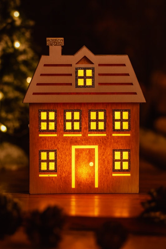 Dekorácia domček LED 13×2,5×16 cm – drevo prírodno-biely | Vianočná LED ozdoba 1