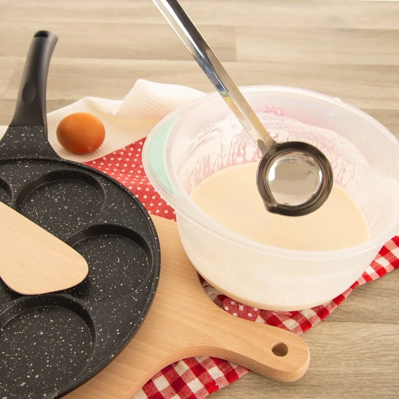 Naberačka s výlevkou 26 × 6 cm – nerezová naberačka na polievky a omáčky 2