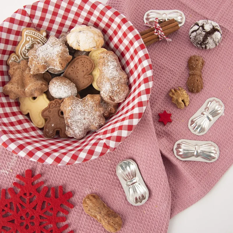 Formička na pečenie mašlička 20 ks 2