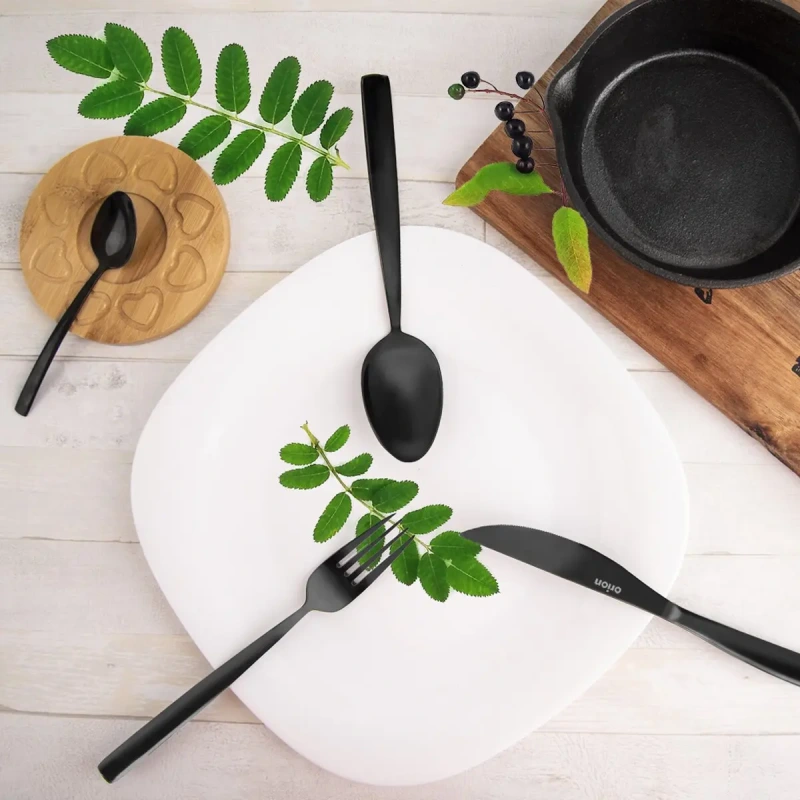 Čierny príbor BLACK LUXURE 24 dielov – luxusná PVD sada nerezových príborov 4