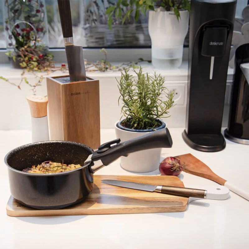 Kuchynský nôž WOODEN – luxusná sada 5 nožov s dekorom dreva 4