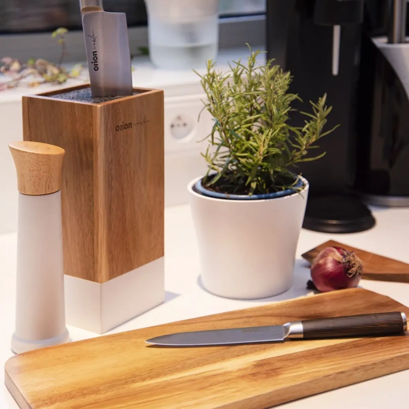 Kuchynský nôž WOODEN – luxusná sada 5 nožov s dekorom dreva 3