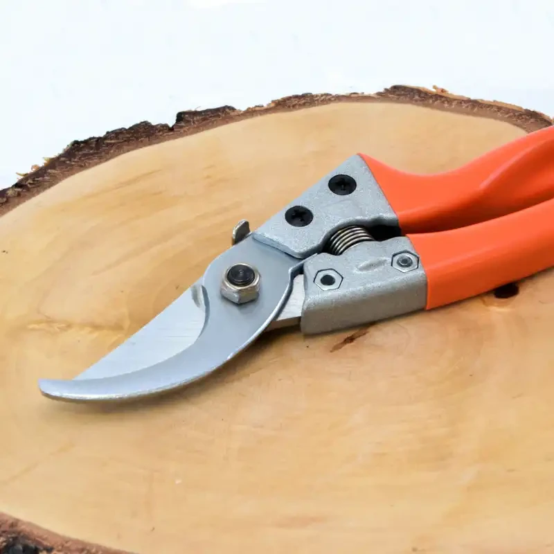 Nožnice záhradné ručné 20cm V8 series 3