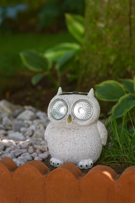 Postavička sova s LED svietiacimi očami – umelý kameň, dekorácia 7,5×7,5×9 cm 2