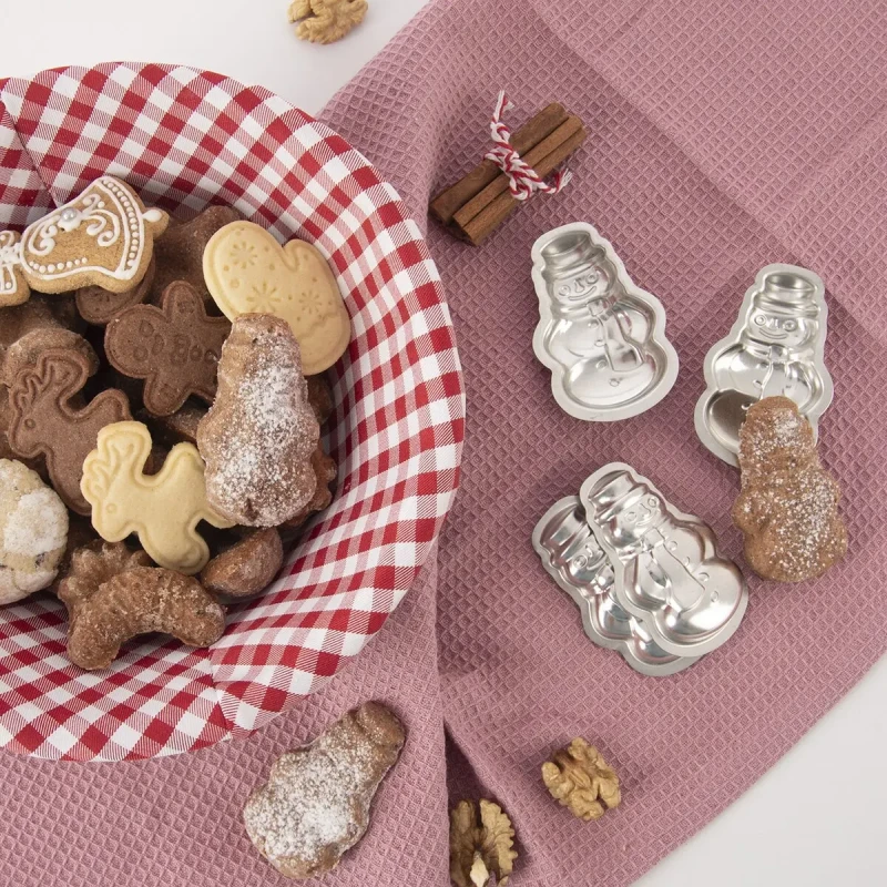 Formička na pečenie snehuliak 10 ks 1