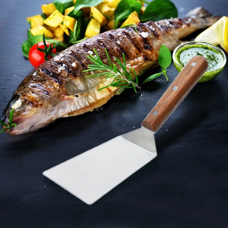 Široká obracačka 27 cm – nerezová obracačka s drevenou rukoväťou 1