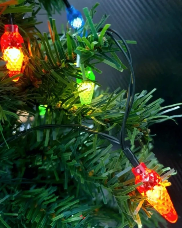 Umelý vianočný stromček 98 cm / 20 LED / teplá biela / na batérie / vnútorný aj vonkajší 6